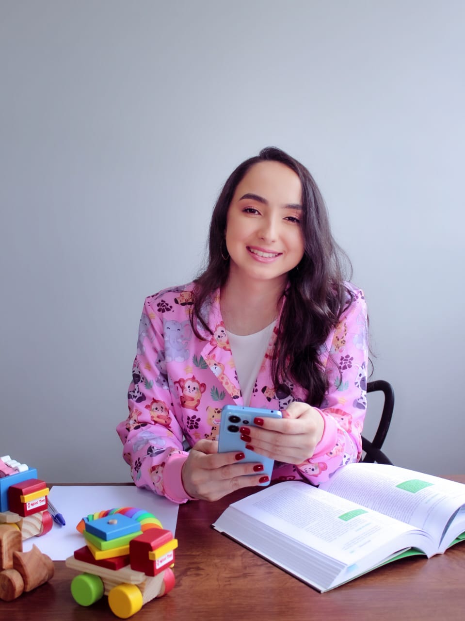 Isa França — Psicóloga e Responsável Clínica da Chuva de Algodão